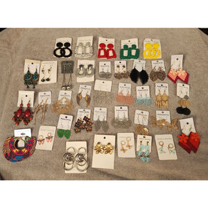 35 pairs of fashion Jewelry Multicolor Earrings